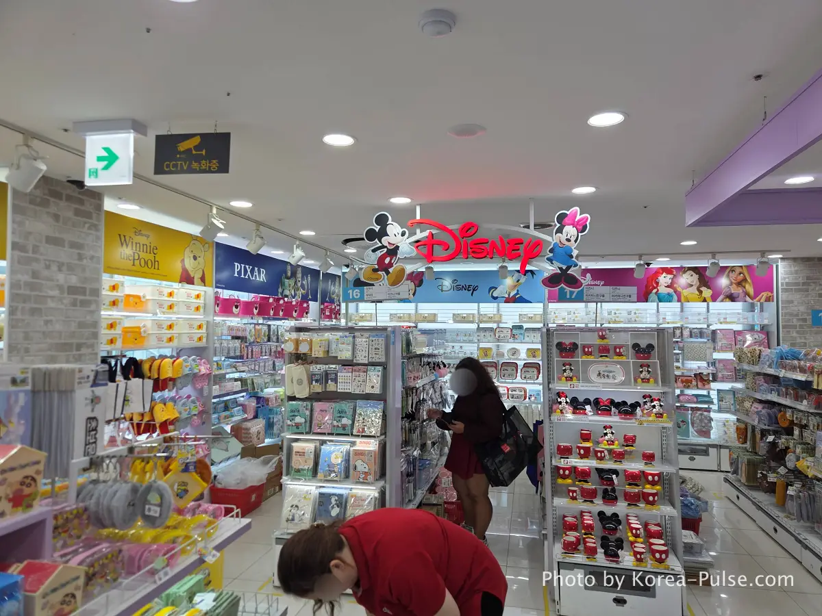 Daiso Myeongdong, Floor by FloorA 12-Story Shopping Survival Guide 12 Disney Mickey Minnie Pixar Winnie the Pooh character goods display on 4th floor Daiso Myeongdong Station Seoul