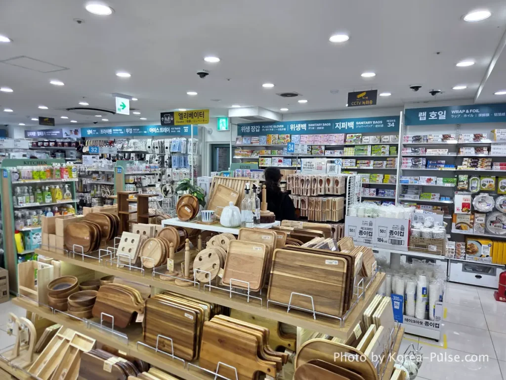 Daiso Myeongdong, Floor by FloorA 12-Story Shopping Survival Guide 16 Kitchen utensils wooden tableware and ceramic bowls display on 6th floor Daiso Myeongdong Station branch Seoul