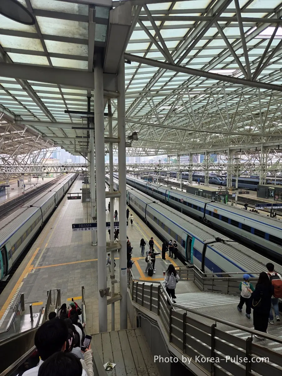 KTX bullet trains lined up at Seoul Station platform ready for departure