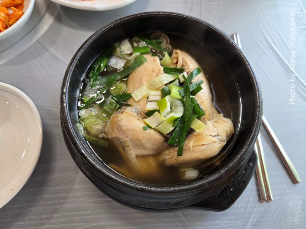 Samgyetang: The Soul-Soothing Soup for Korea’s Most Hectic Days 2 Samgyetang