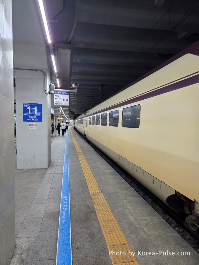 KTX Korea: A 600km Day Trip That Turned Distance into Family Time 8 The KTX-Cheongryong: Korea's newest bullet, domestically built.
